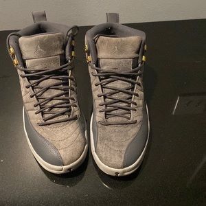 Grey suave Jordan 12